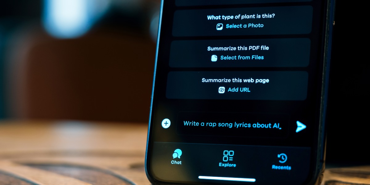 Beyond ChatGPT: How Agentic AI is Redefining the Next Generation of Mobile Apps